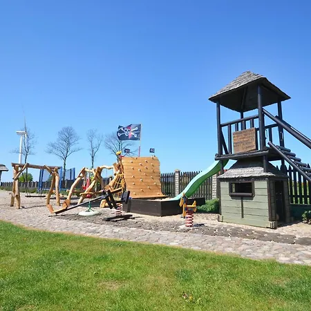 Family Baltic Getaway * Zizow